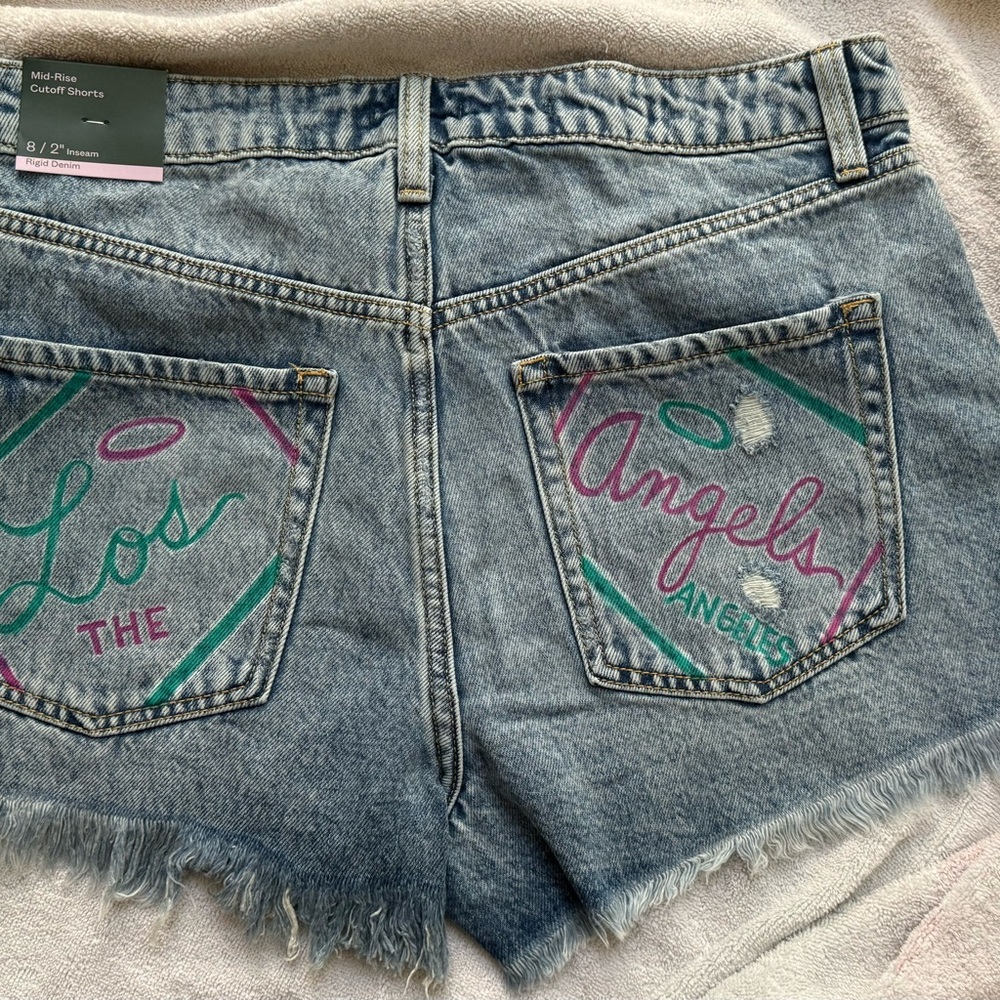 One of a Kind Jean Shorts w/ Hand-painted designs by artist - Picture 9 of 9